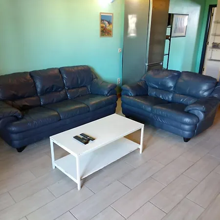 Maisonnette Pour 6 Personnes Avec Piscine Tatil Evi *